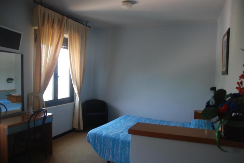سالو Hotel Olivi المظهر الخارجي الصورة