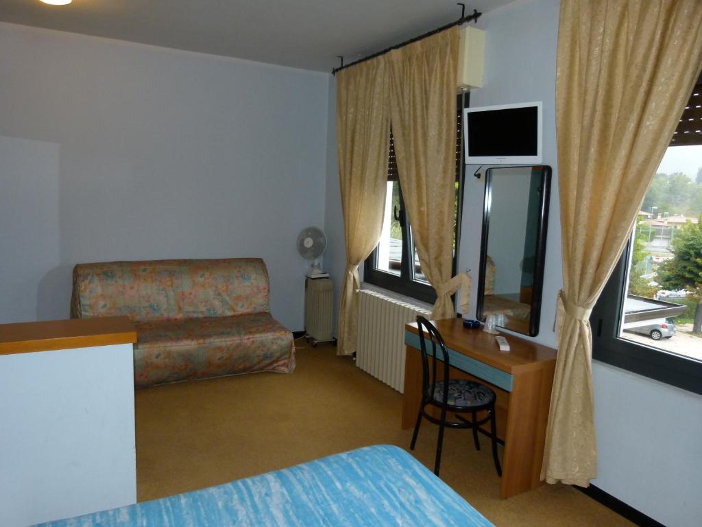سالو Hotel Olivi المظهر الخارجي الصورة
