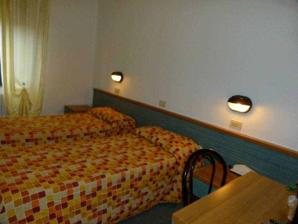 سالو Hotel Olivi المظهر الخارجي الصورة